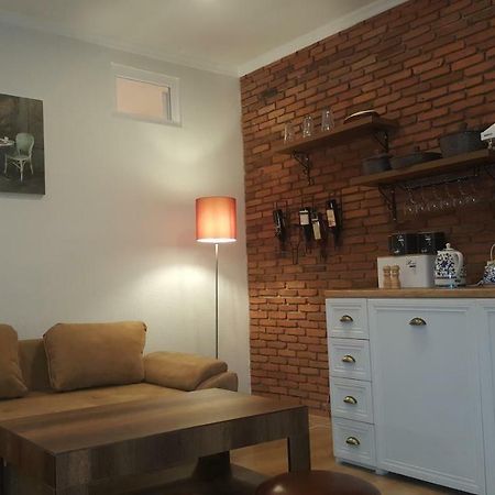 Karlsson Borjomi Apartment. Ngoại thất bức ảnh