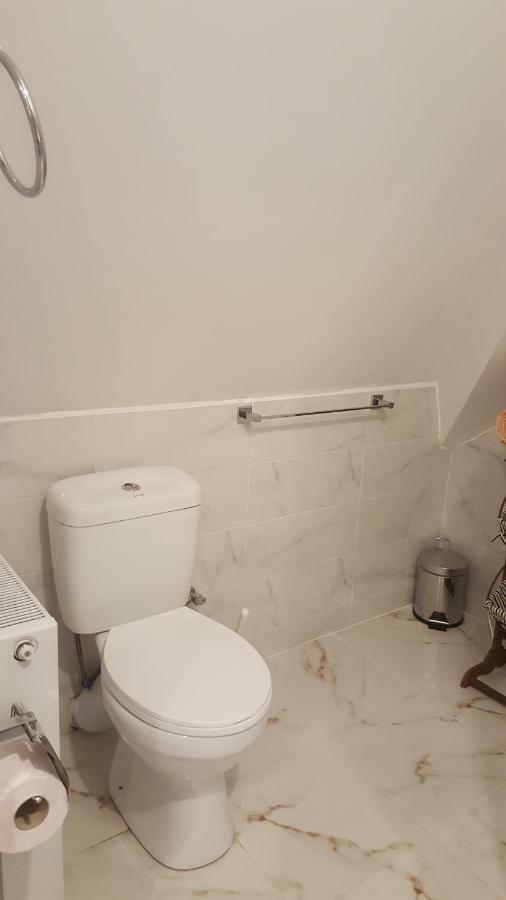 Karlsson Borjomi Apartment. Ngoại thất bức ảnh